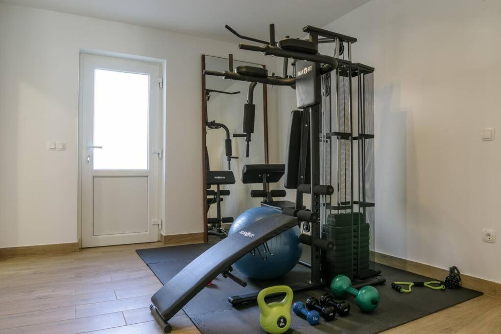 House Ana- For Quite And Relaxing Vacation Seget Vranjica